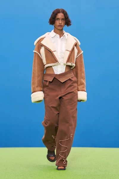 Look 9